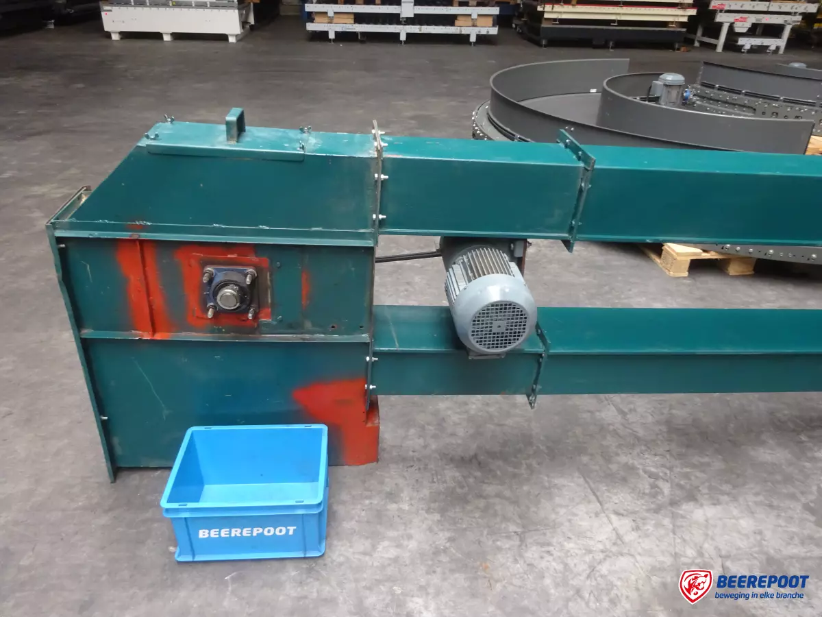 Bekerelevator